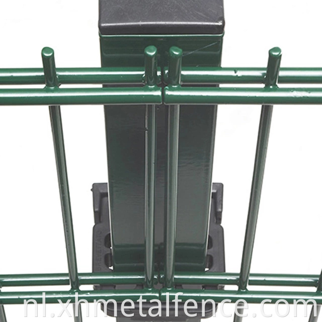 Hot Sale Powder Coated Twin DoppelstabMtenzaun / Double Wire Mesh Fence
